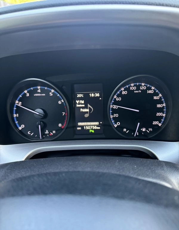 Toyota RAV4 cena 92900 przebieg: 150200, rok produkcji 2018 z Sieradz małe 407